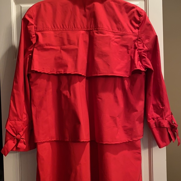 Red rain coat - Picture 4 of 4